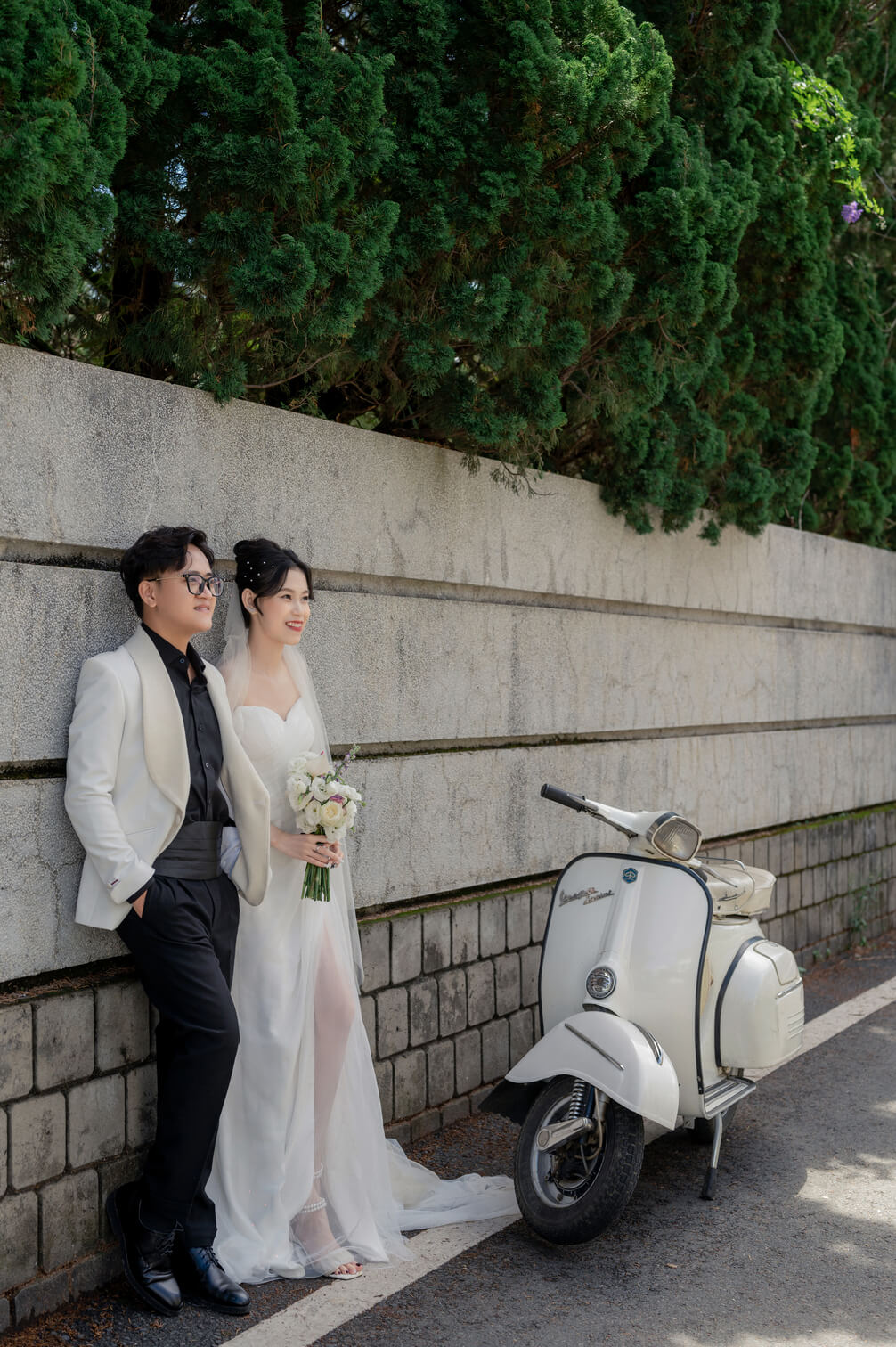 Album ảnh tông trắng